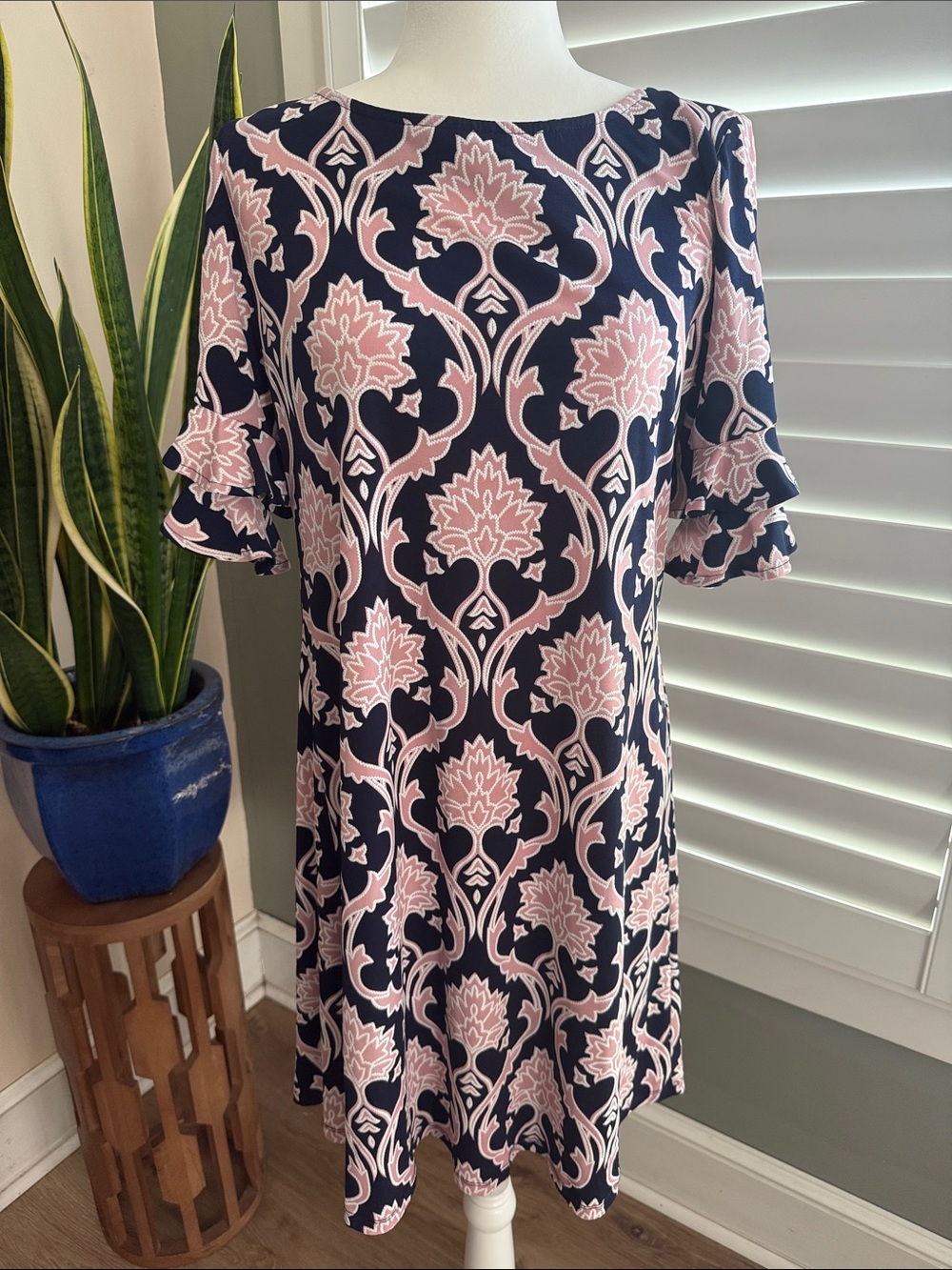 Ronni Nicole Navy Pink Print Ruffle Sleeve Shift Dress